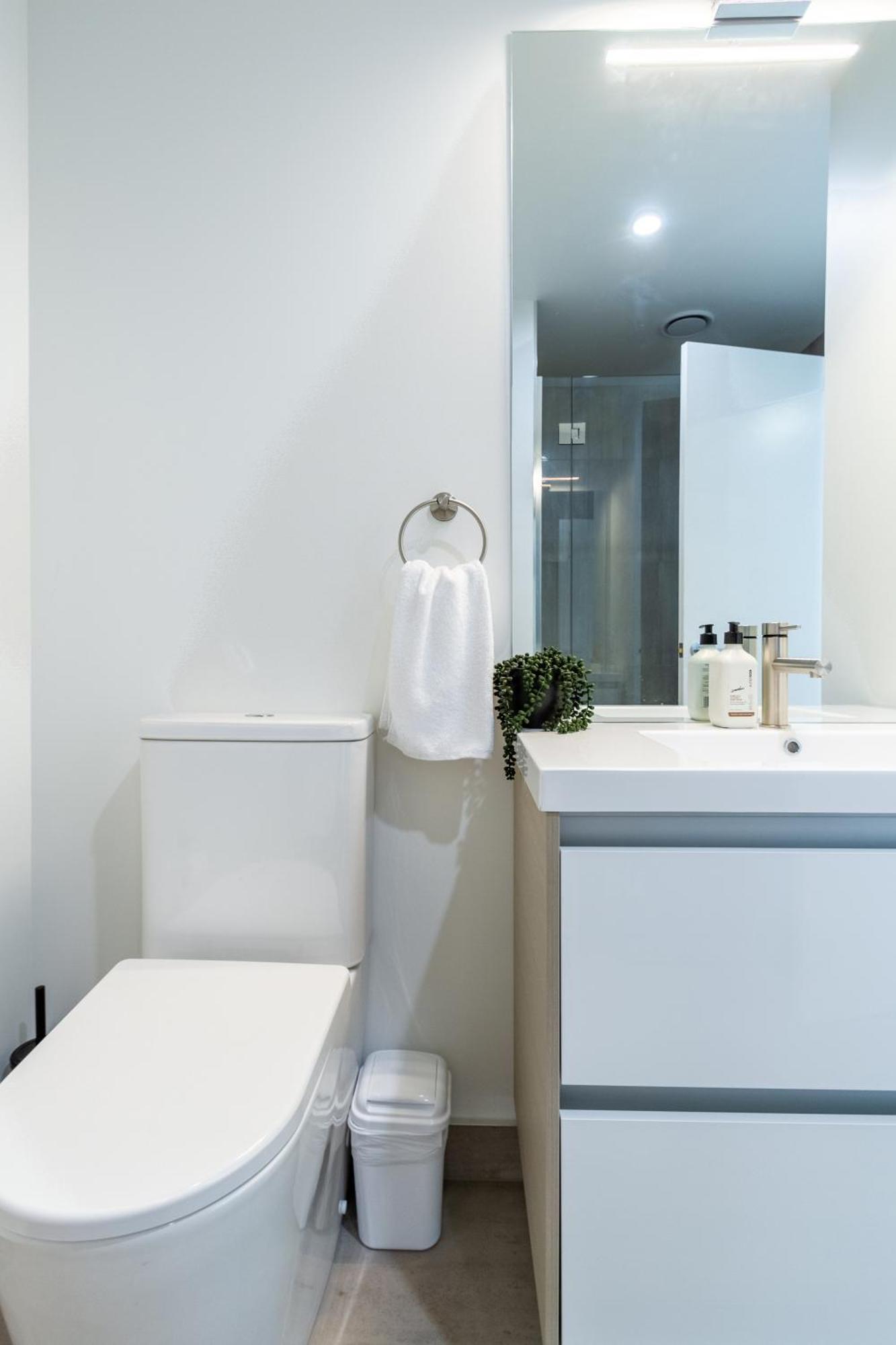 Unbeatable Central City Location 2 Bed Single Lvl Christchurch Exteriör bild