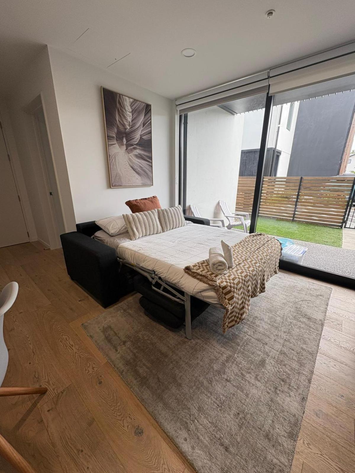 Unbeatable Central City Location 2 Bed Single Lvl Christchurch Exteriör bild